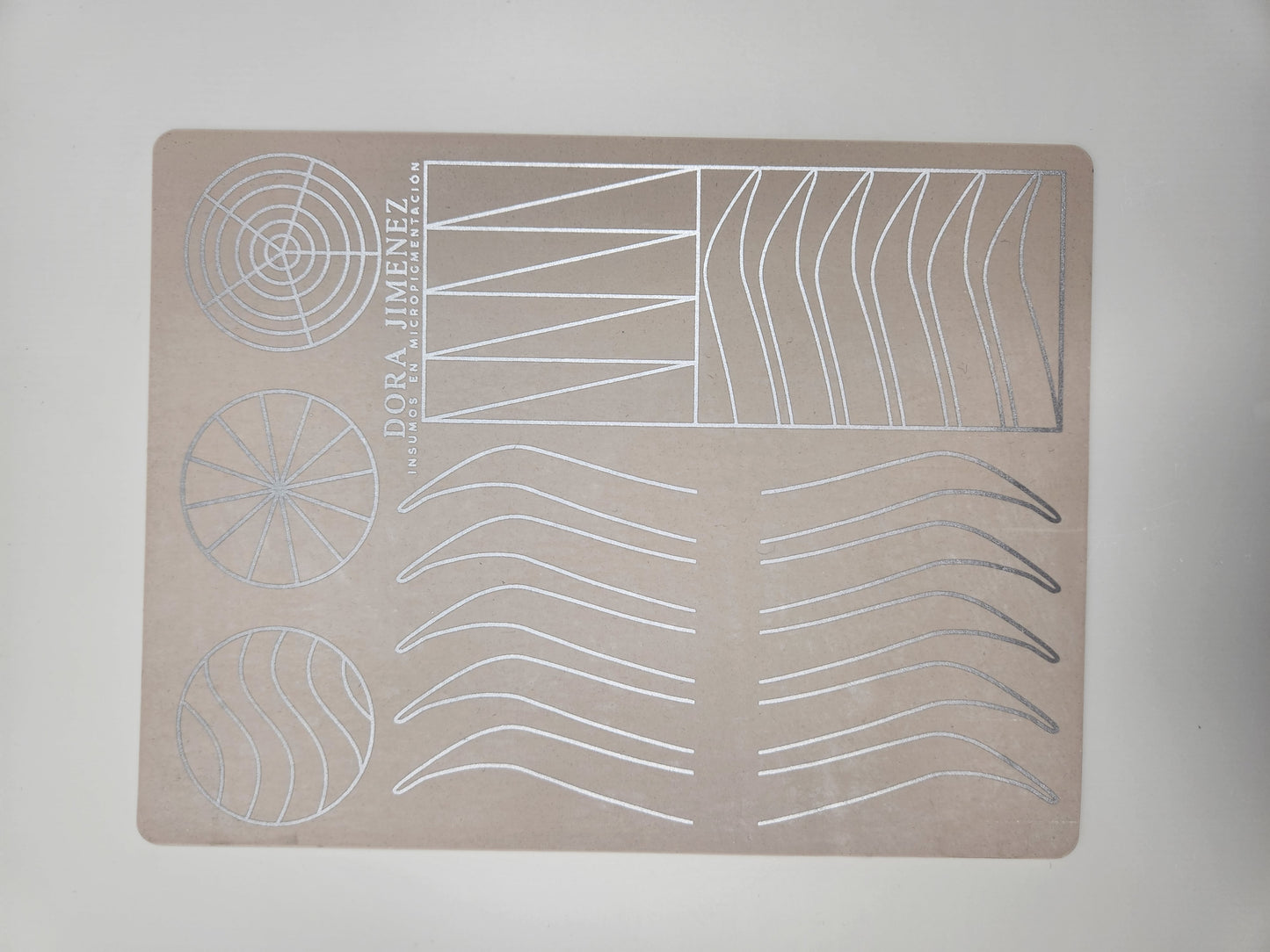 Piel sintetica con diseño